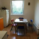 за гости 