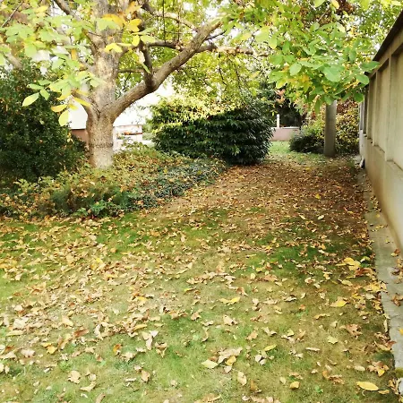 за гости дом градина вита / Guest “house Vita Garden” * София
