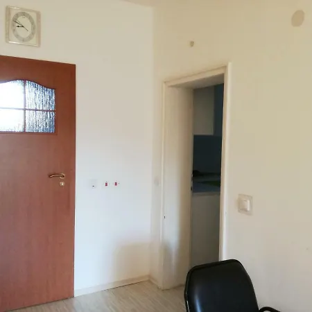 за гости дом градина вита / Guest “house Vita Garden” Частна квартира